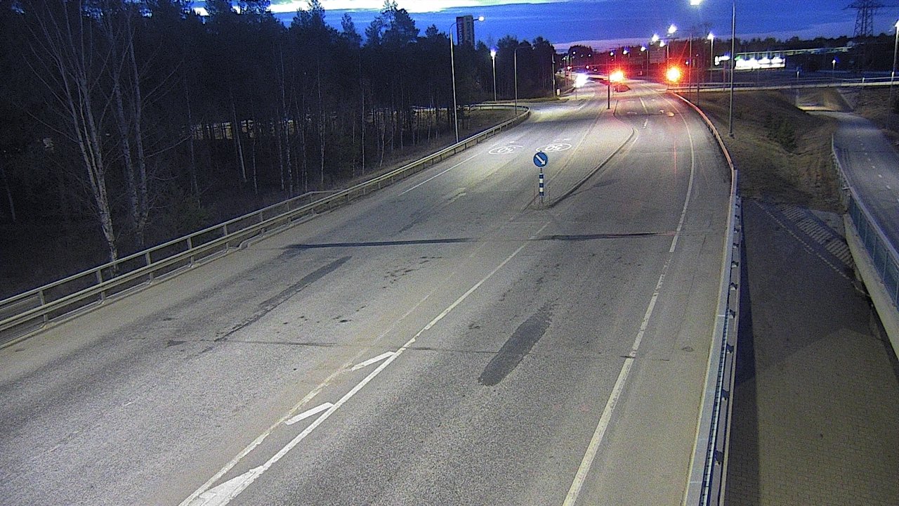 Weather Camera Image Road 4 Oulu, Pateniemi, Oulu, Pohjois-Pohjanmaa