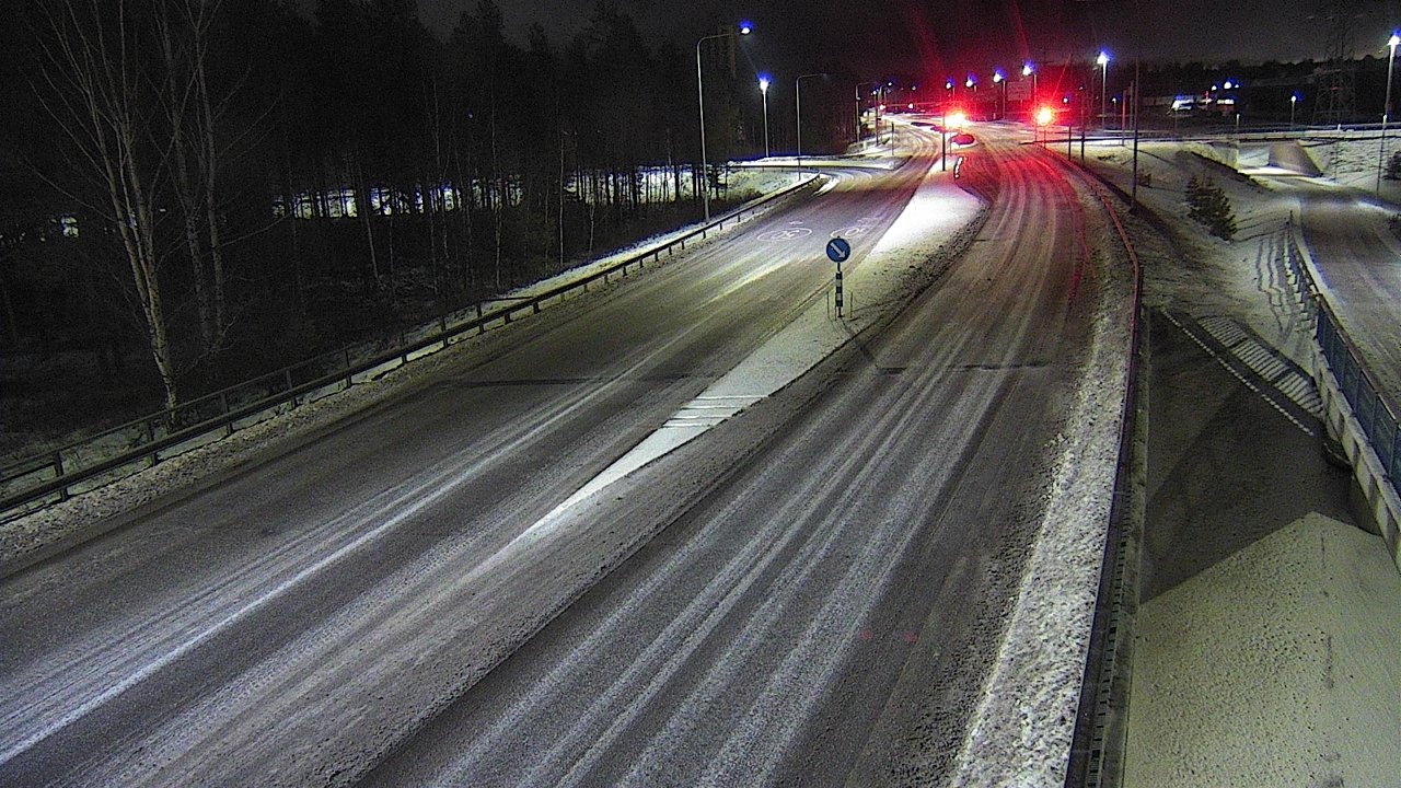 Weather Camera Image Väg 4 Oleåborg, Pateniemi, Oulu, Pohjois-Pohjanmaa