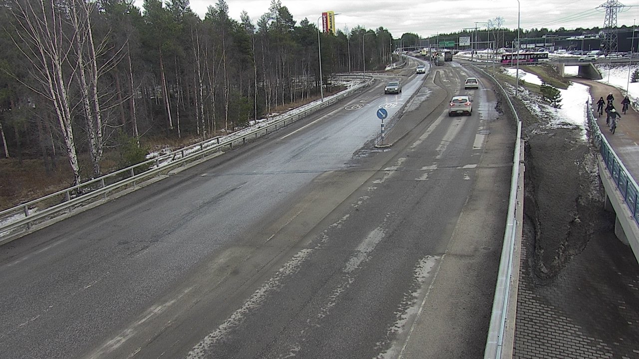 Weather Camera Image Road 4 Oulu, Pateniemi, Oulu, Pohjois-Pohjanmaa