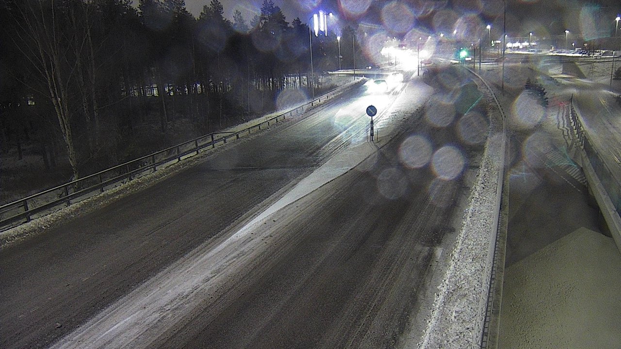 Weather Camera Image Väg 4 Oleåborg, Pateniemi, Oulu, Pohjois-Pohjanmaa