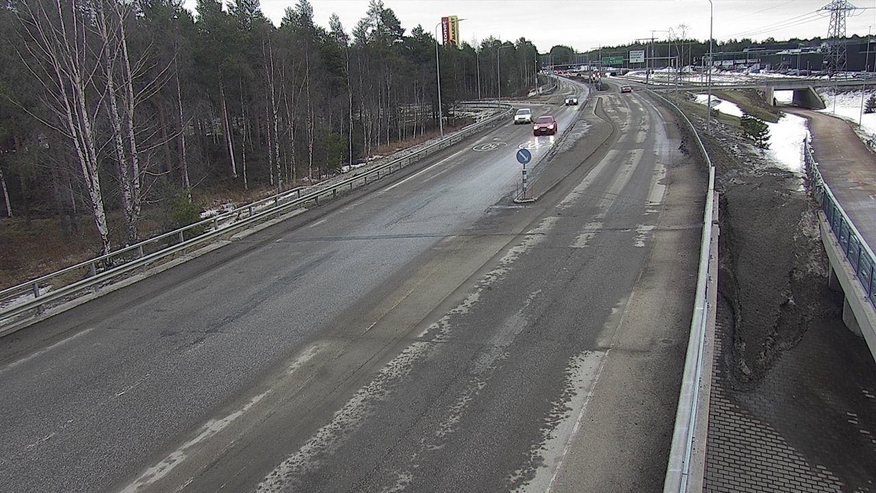 Weather Camera Image Road 4 Oulu, Pateniemi, Oulu, Pohjois-Pohjanmaa