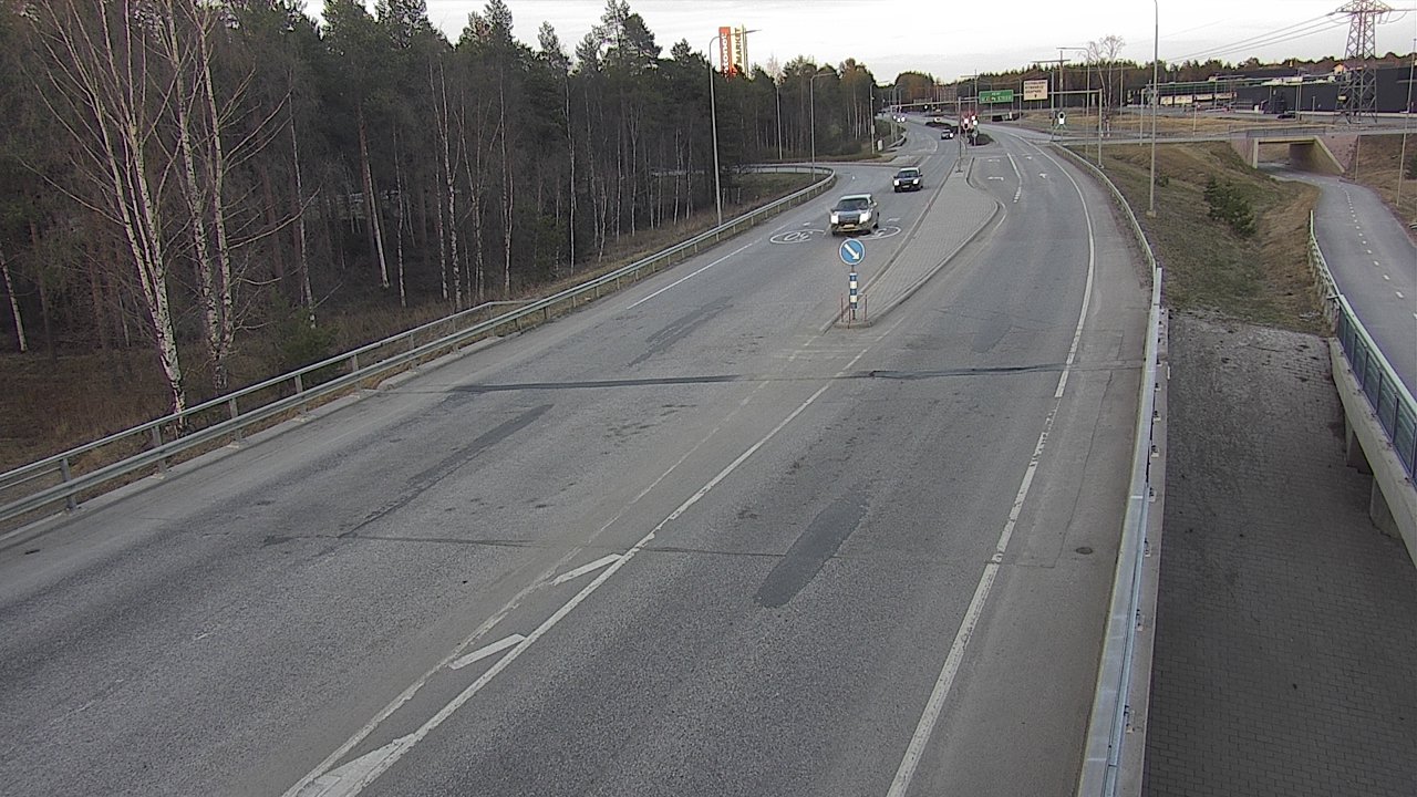 Weather Camera Image Road 4 Oulu, Pateniemi, Oulu, Pohjois-Pohjanmaa