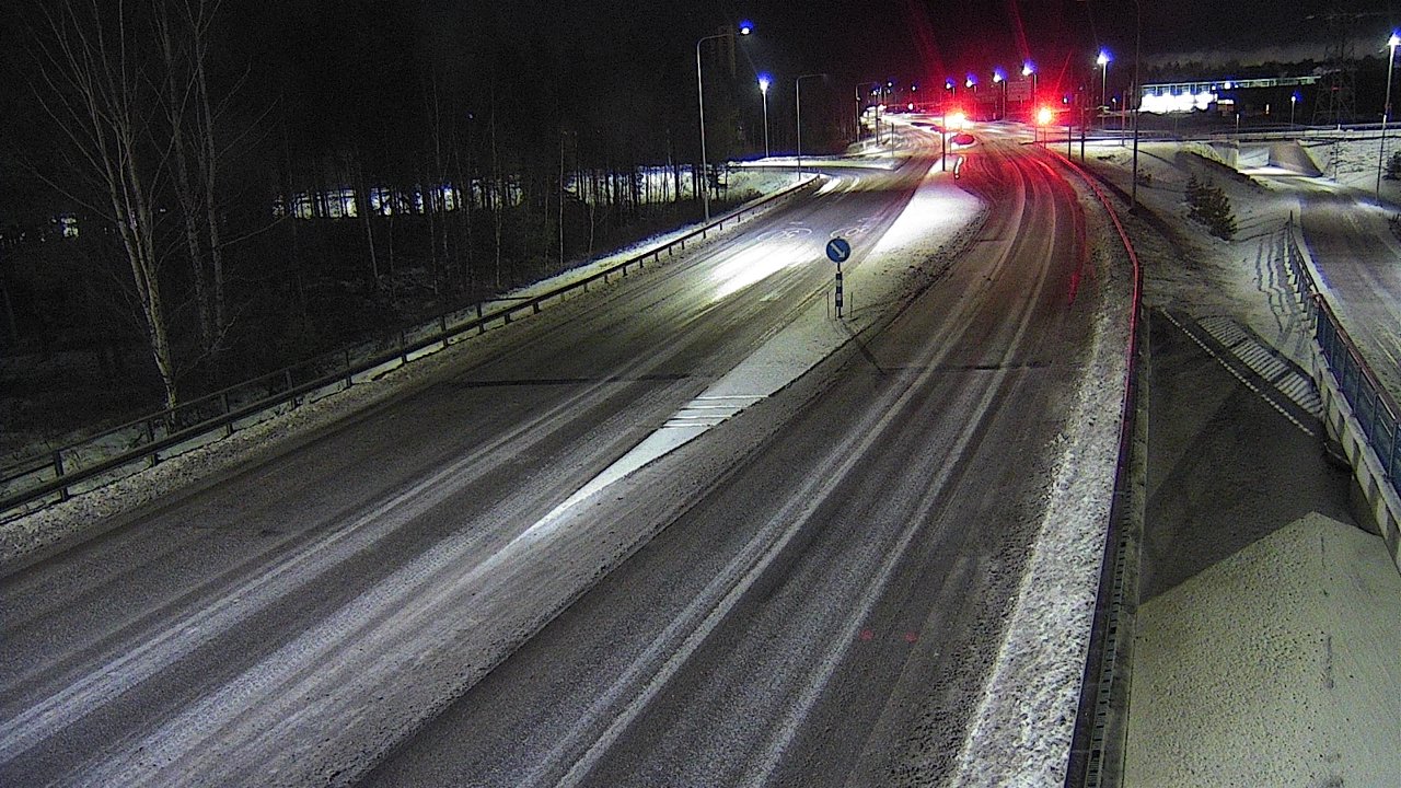 Weather Camera Image Väg 4 Oleåborg, Pateniemi, Oulu, Pohjois-Pohjanmaa