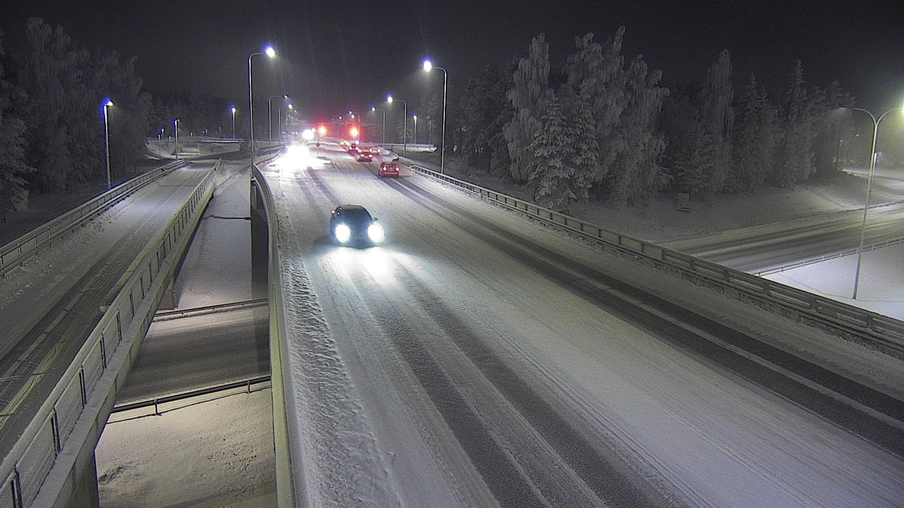 Weather Camera Image Road 4 Oulu, Pateniemi, Oulu, Pohjois-Pohjanmaa