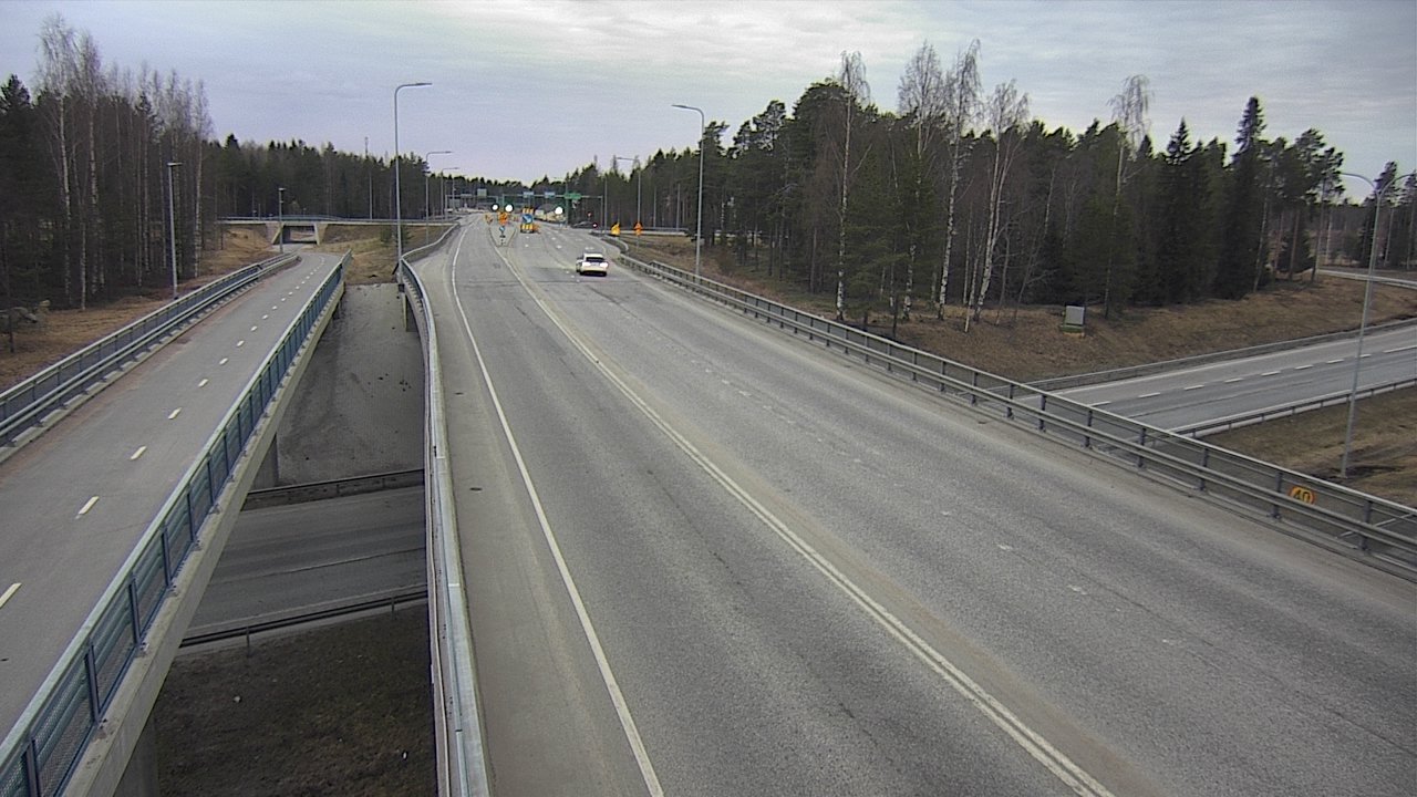 Weather Camera Image Väg 4 Oleåborg, Pateniemi, Oulu, Pohjois-Pohjanmaa