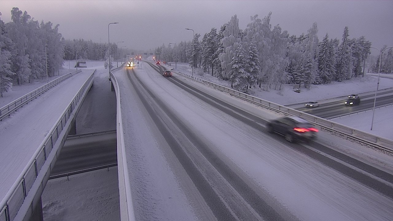 Weather Camera Image Road 4 Oulu, Pateniemi, Oulu, Pohjois-Pohjanmaa