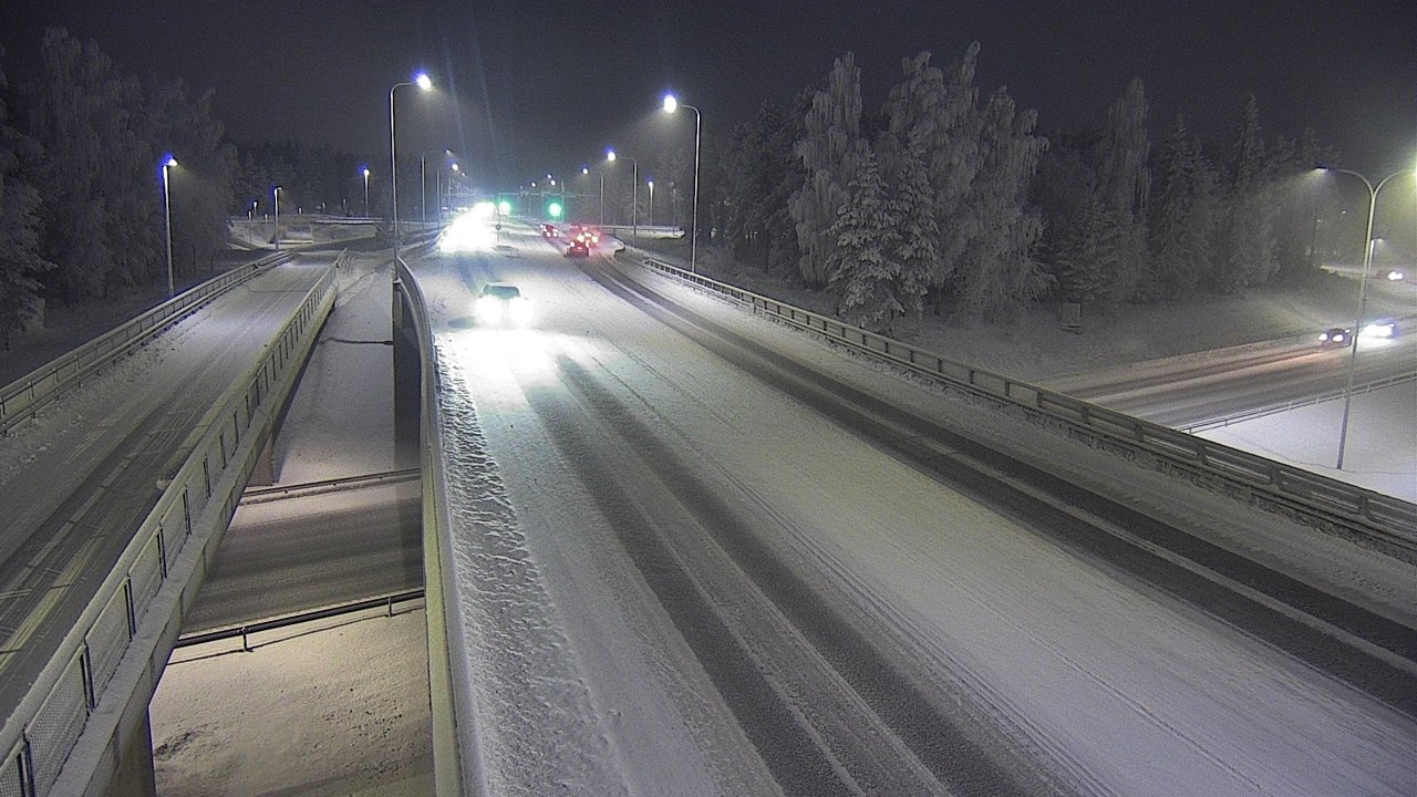 Weather Camera Image Road 4 Oulu, Pateniemi, Oulu, Pohjois-Pohjanmaa