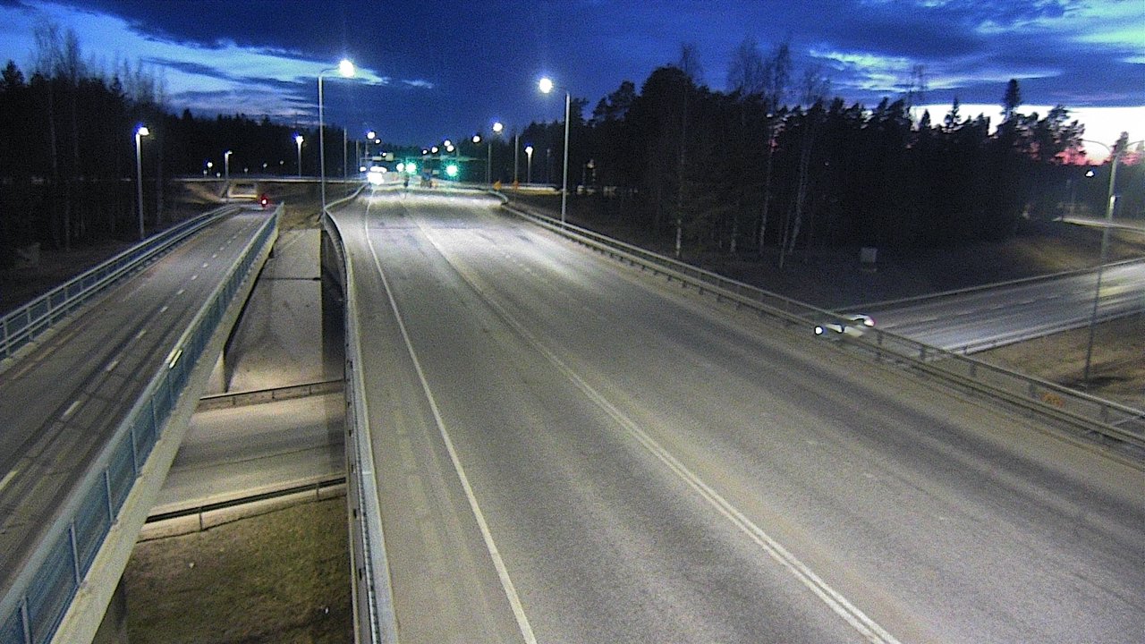 Weather Camera Image Road 4 Oulu, Pateniemi, Oulu, Pohjois-Pohjanmaa