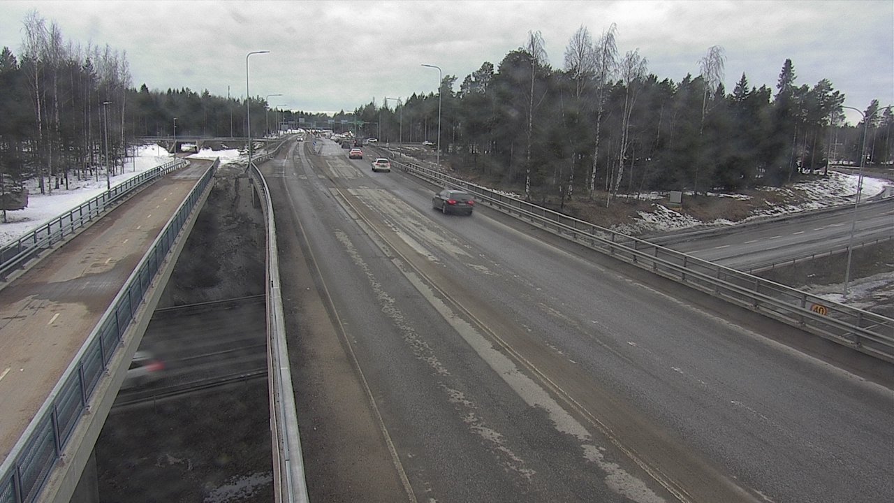 Weather Camera Image Väg 4 Oleåborg, Pateniemi, Oulu, Pohjois-Pohjanmaa