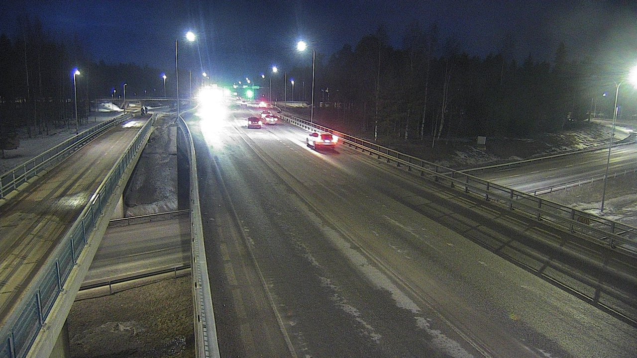 Weather Camera Image Väg 4 Oleåborg, Pateniemi, Oulu, Pohjois-Pohjanmaa