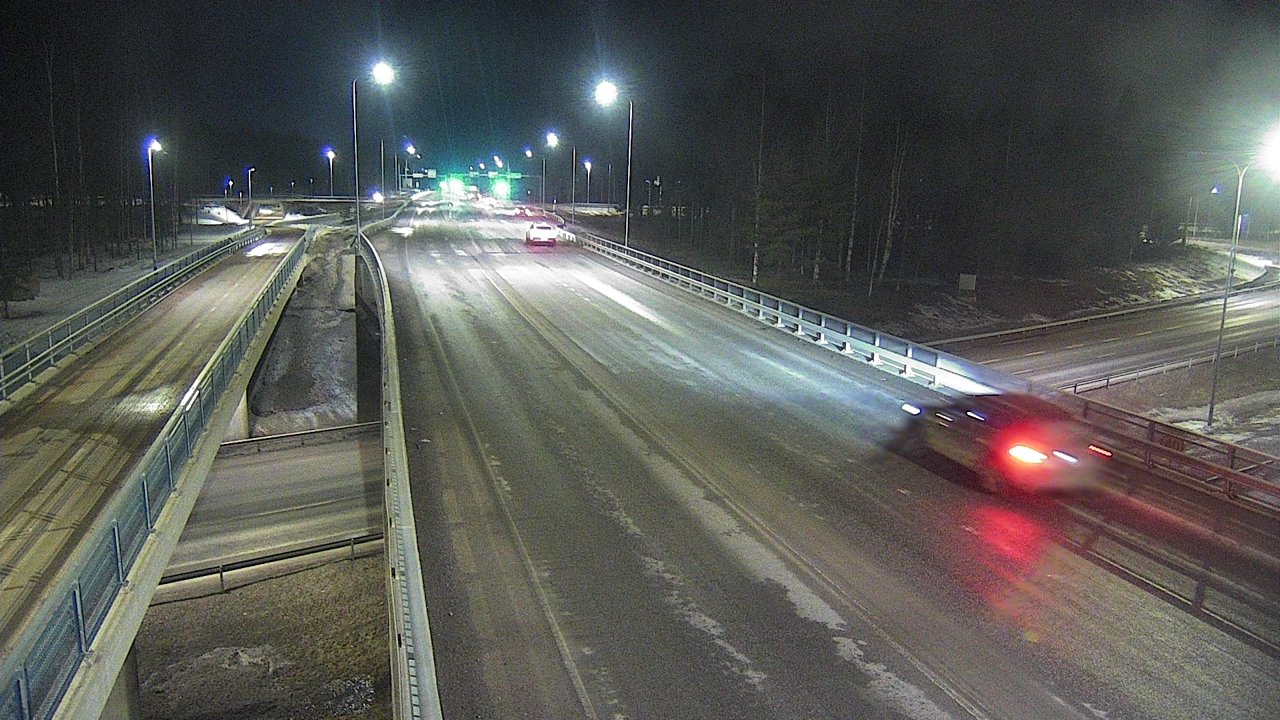 Weather Camera Image Väg 4 Oleåborg, Pateniemi, Oulu, Pohjois-Pohjanmaa