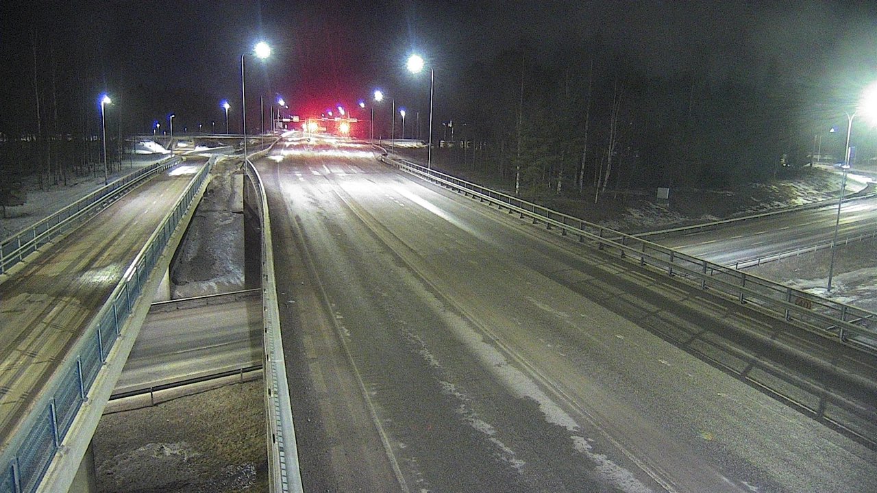 Weather Camera Image Väg 4 Oleåborg, Pateniemi, Oulu, Pohjois-Pohjanmaa