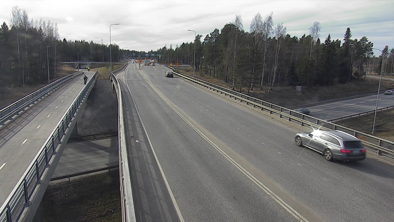 Weather Camera Image Road 4 Oulu, Pateniemi, Oulu, Pohjois-Pohjanmaa