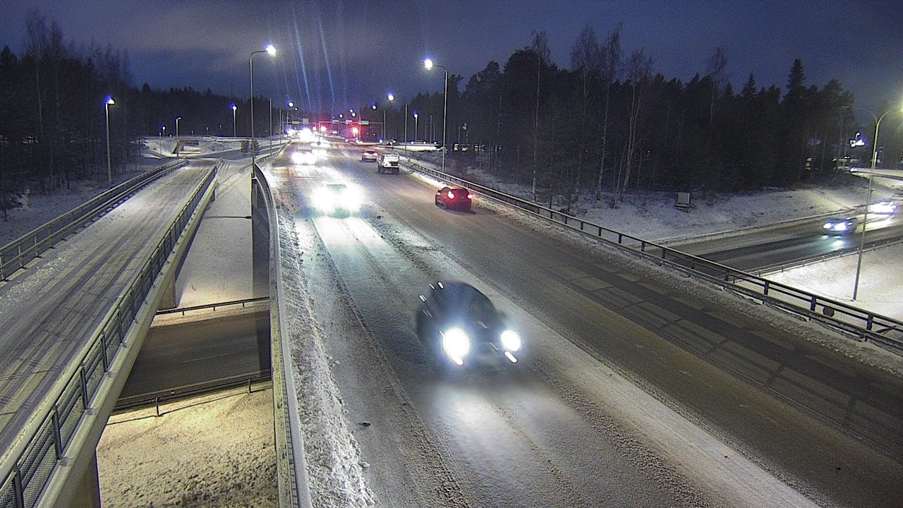 Weather Camera Image Road 4 Oulu, Pateniemi, Oulu, Pohjois-Pohjanmaa