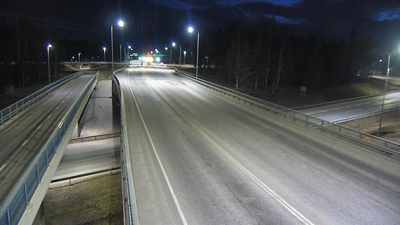 Weather Camera Image Road 4 Oulu, Pateniemi, Oulu, Pohjois-Pohjanmaa