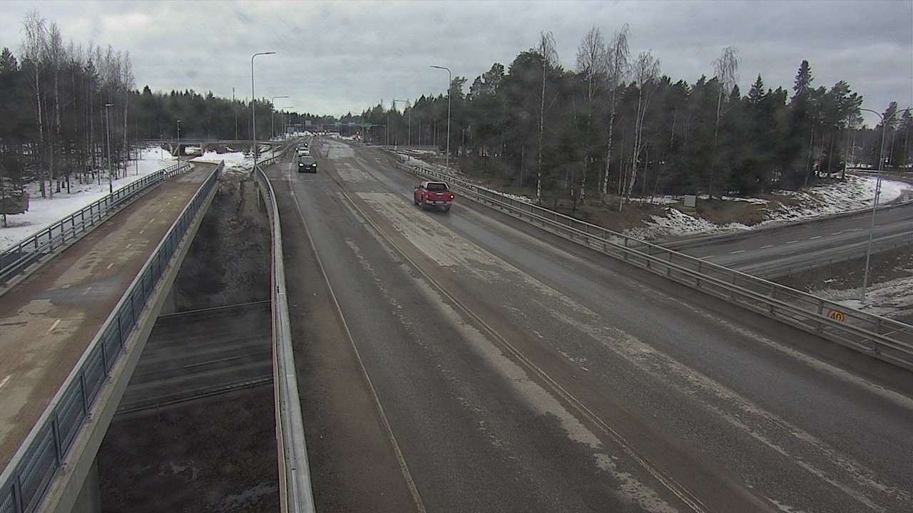 Weather Camera Image Väg 4 Oleåborg, Pateniemi, Oulu, Pohjois-Pohjanmaa