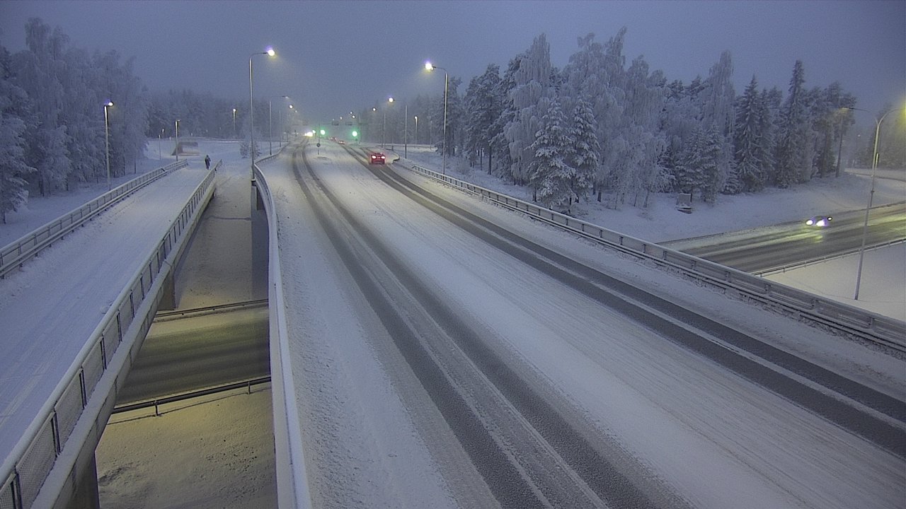 Weather Camera Image Road 4 Oulu, Pateniemi, Oulu, Pohjois-Pohjanmaa