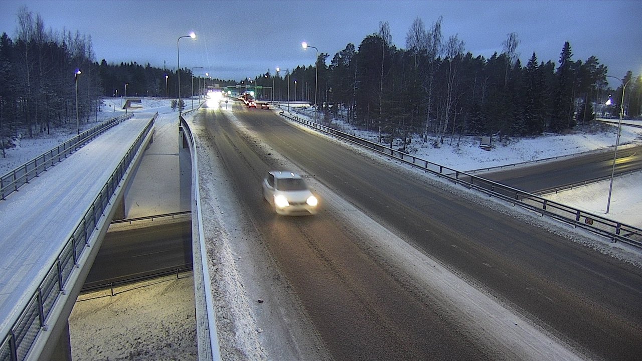Weather Camera Image Road 4 Oulu, Pateniemi, Oulu, Pohjois-Pohjanmaa