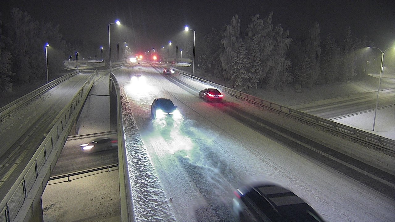 Weather Camera Image Road 4 Oulu, Pateniemi, Oulu, Pohjois-Pohjanmaa