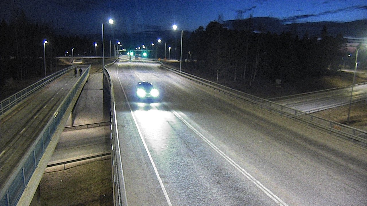 Weather Camera Image Road 4 Oulu, Pateniemi, Oulu, Pohjois-Pohjanmaa