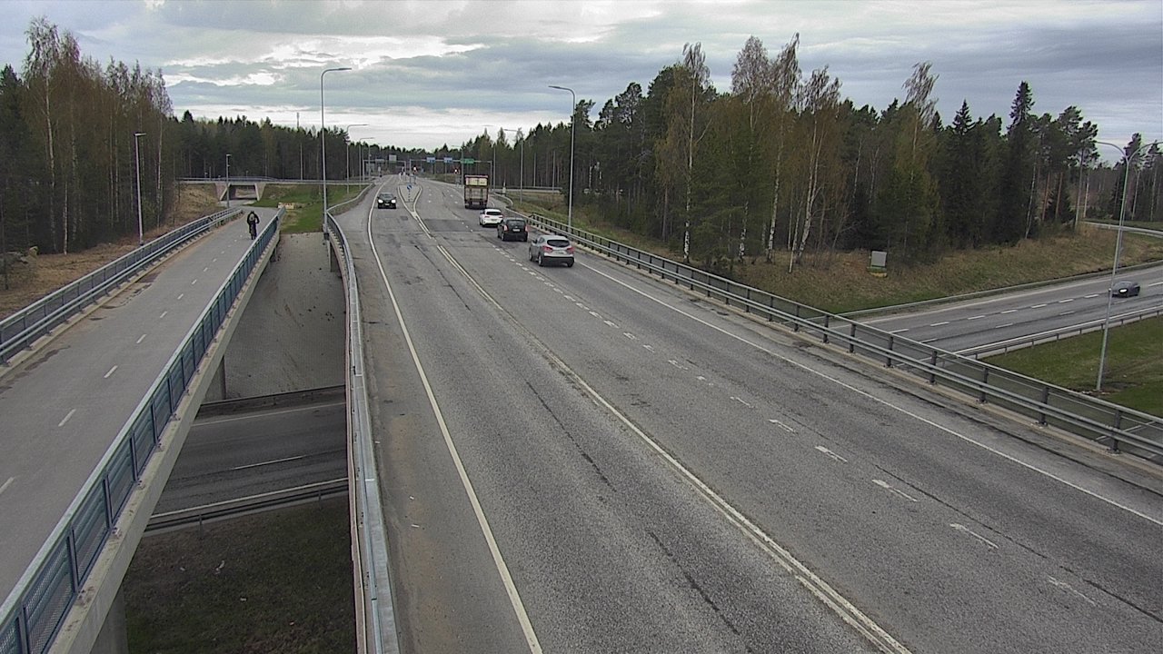Weather Camera Image Road 4 Oulu, Pateniemi, Oulu, Pohjois-Pohjanmaa