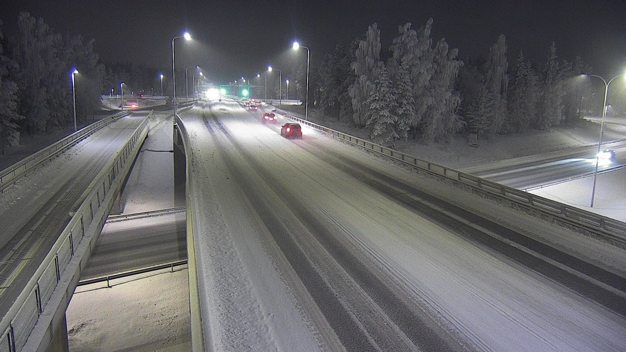 Weather Camera Image Road 4 Oulu, Pateniemi, Oulu, Pohjois-Pohjanmaa