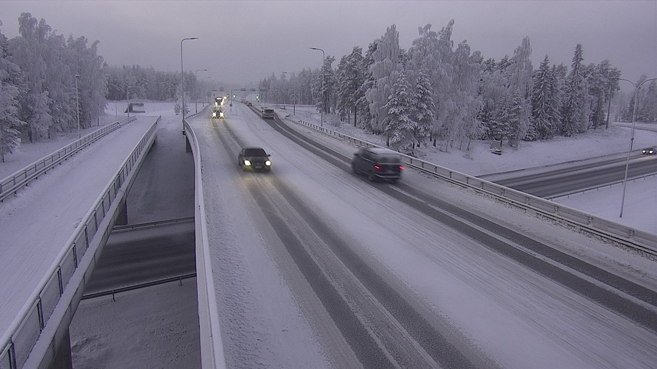 Weather Camera Image Road 4 Oulu, Pateniemi, Oulu, Pohjois-Pohjanmaa