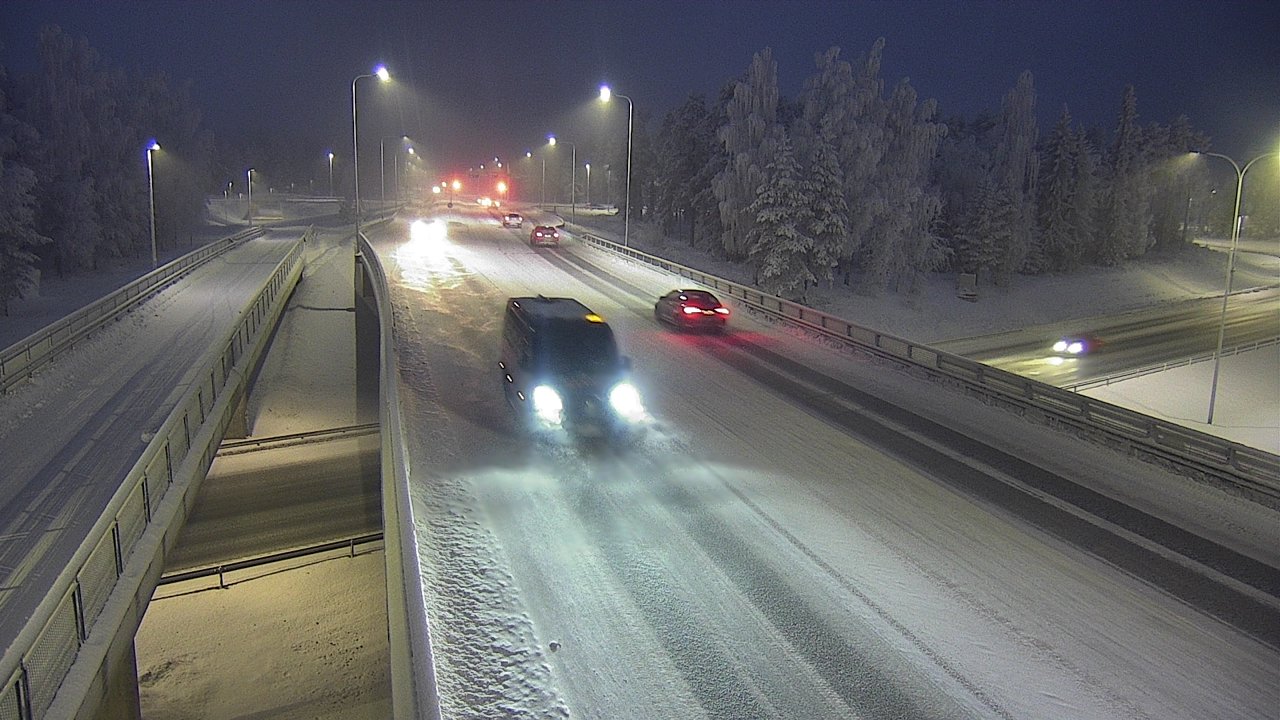 Weather Camera Image Road 4 Oulu, Pateniemi, Oulu, Pohjois-Pohjanmaa