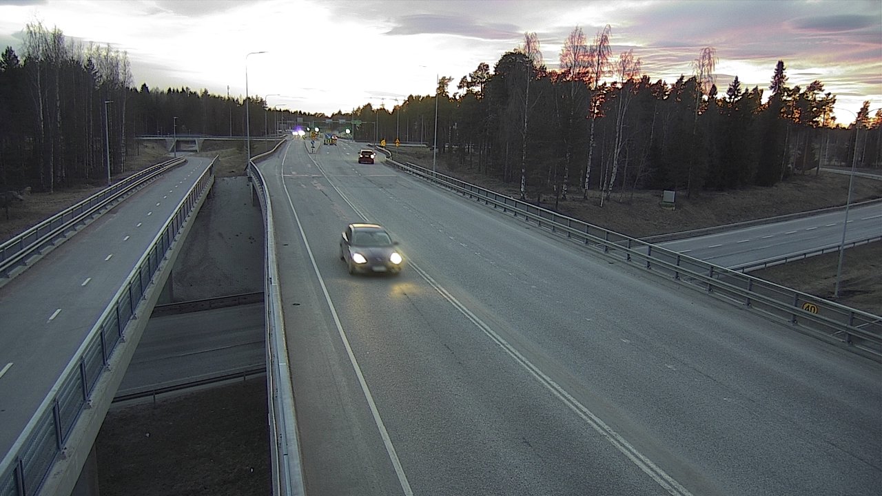 Weather Camera Image Road 4 Oulu, Pateniemi, Oulu, Pohjois-Pohjanmaa
