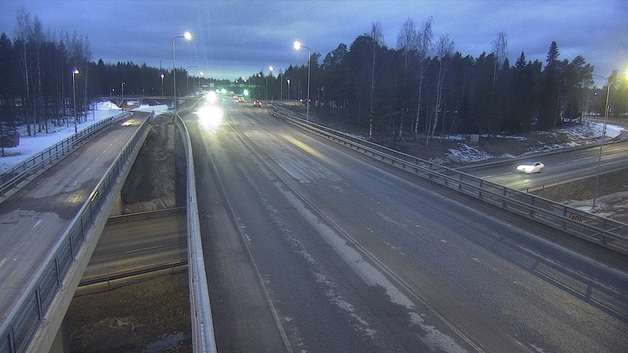 Weather Camera Image Road 4 Oulu, Pateniemi, Oulu, Pohjois-Pohjanmaa