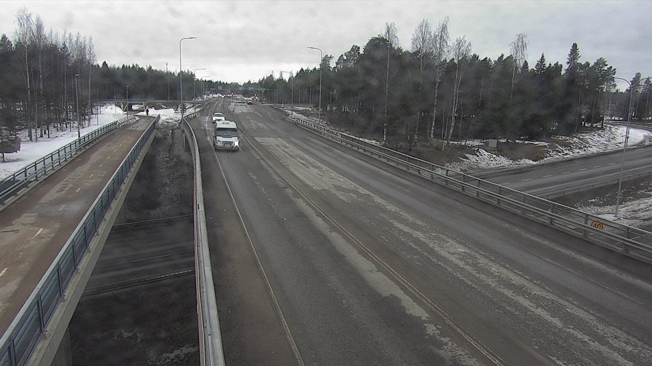 Weather Camera Image Väg 4 Oleåborg, Pateniemi, Oulu, Pohjois-Pohjanmaa