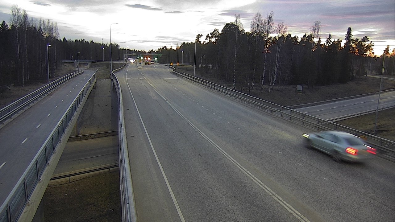 Weather Camera Image Road 4 Oulu, Pateniemi, Oulu, Pohjois-Pohjanmaa