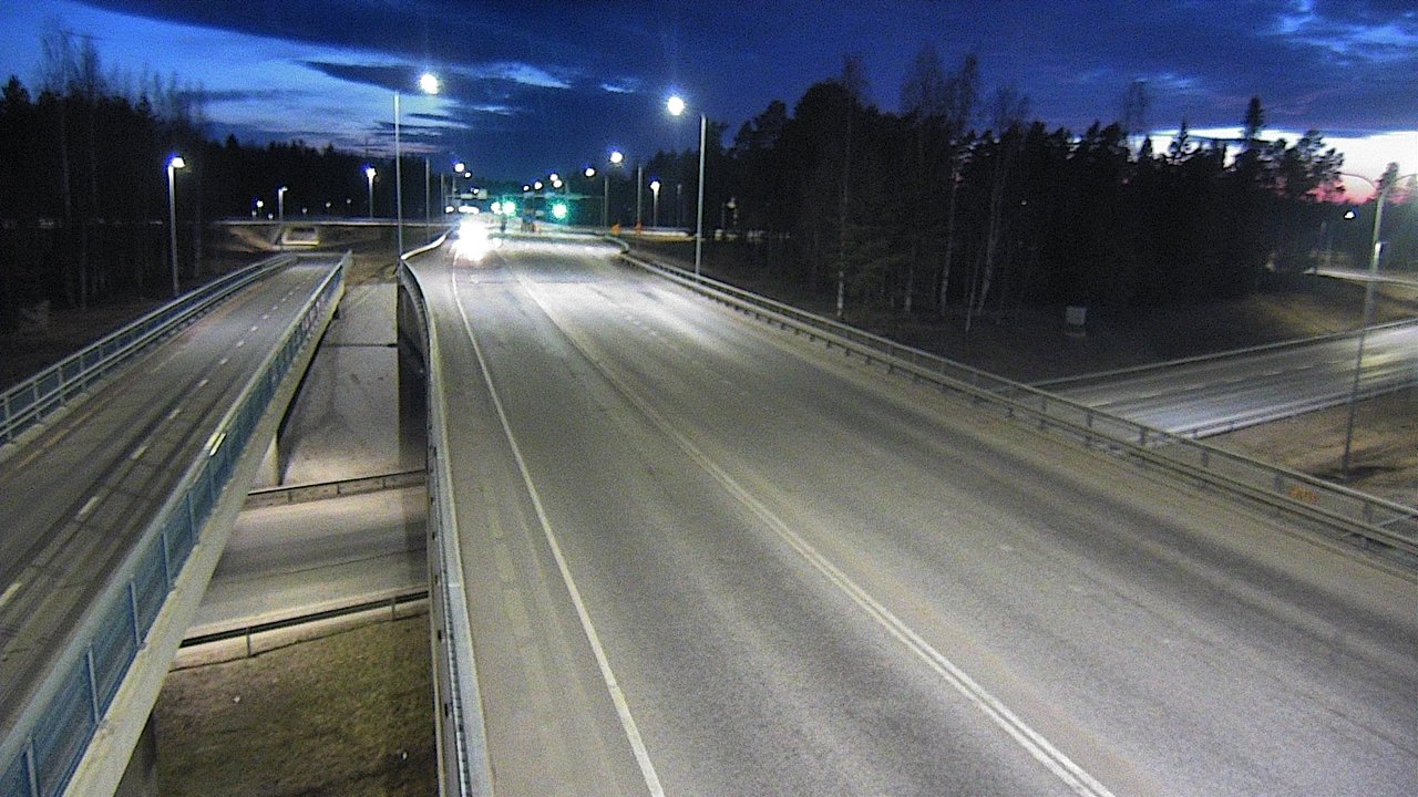 Weather Camera Image Road 4 Oulu, Pateniemi, Oulu, Pohjois-Pohjanmaa