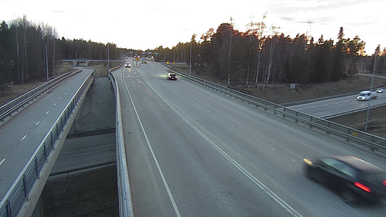 Weather Camera Image Road 4 Oulu, Pateniemi, Oulu, Pohjois-Pohjanmaa