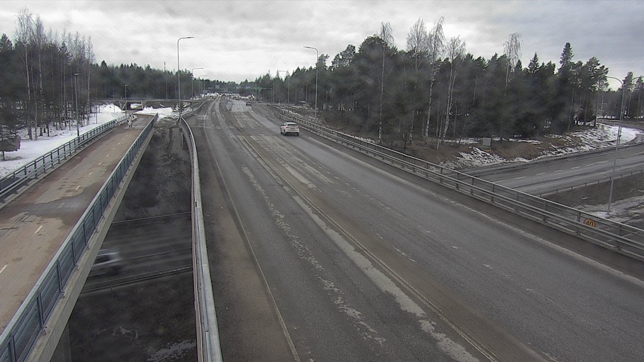 Weather Camera Image Väg 4 Oleåborg, Pateniemi, Oulu, Pohjois-Pohjanmaa