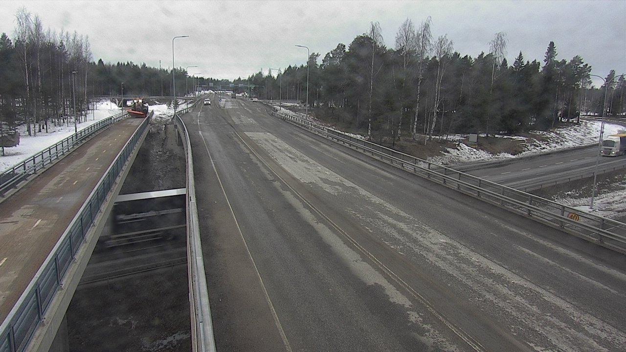 Weather Camera Image Väg 4 Oleåborg, Pateniemi, Oulu, Pohjois-Pohjanmaa
