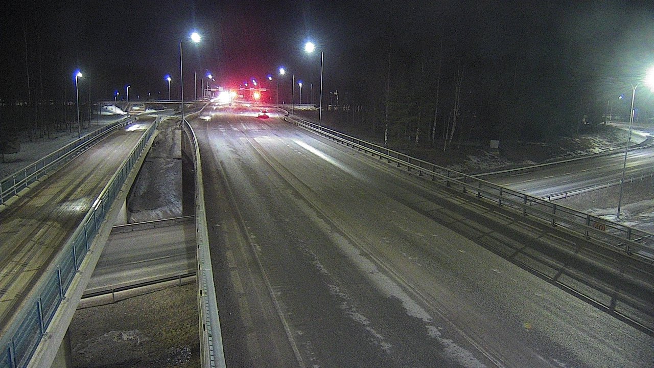 Weather Camera Image Väg 4 Oleåborg, Pateniemi, Oulu, Pohjois-Pohjanmaa