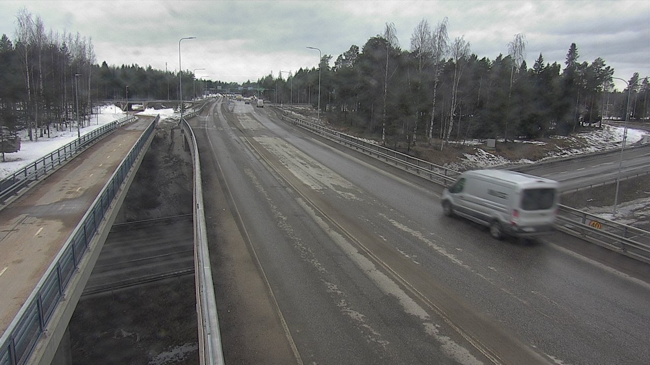 Weather Camera Image Väg 4 Oleåborg, Pateniemi, Oulu, Pohjois-Pohjanmaa
