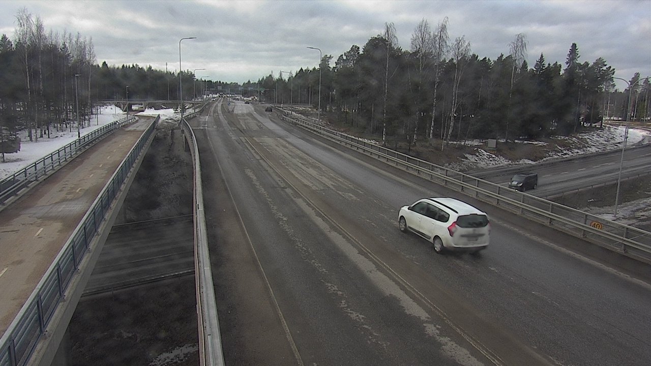 Weather Camera Image Väg 4 Oleåborg, Pateniemi, Oulu, Pohjois-Pohjanmaa