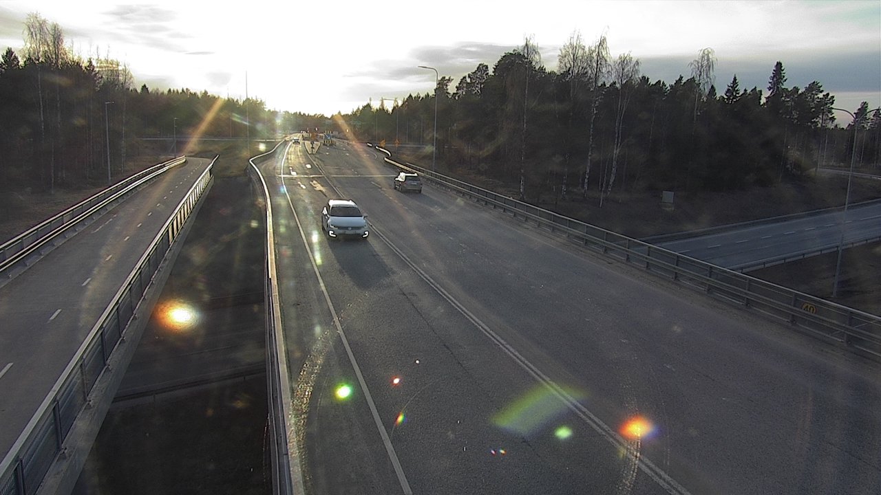 Weather Camera Image Road 4 Oulu, Pateniemi, Oulu, Pohjois-Pohjanmaa