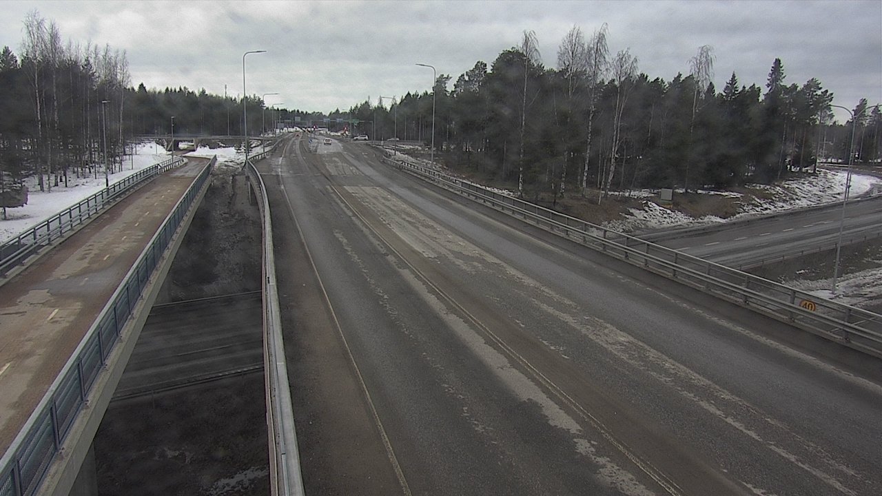 Weather Camera Image Väg 4 Oleåborg, Pateniemi, Oulu, Pohjois-Pohjanmaa