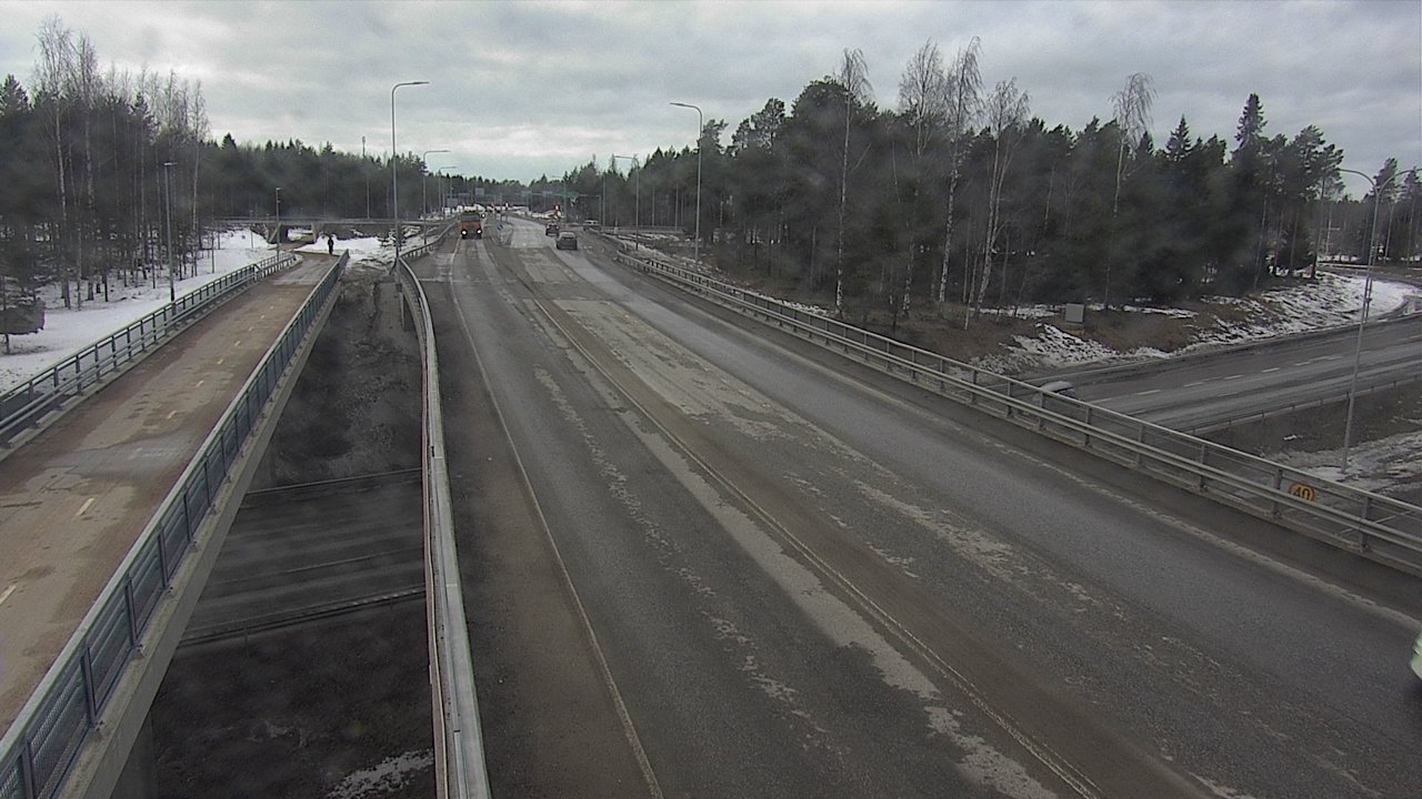 Weather Camera Image Väg 4 Oleåborg, Pateniemi, Oulu, Pohjois-Pohjanmaa