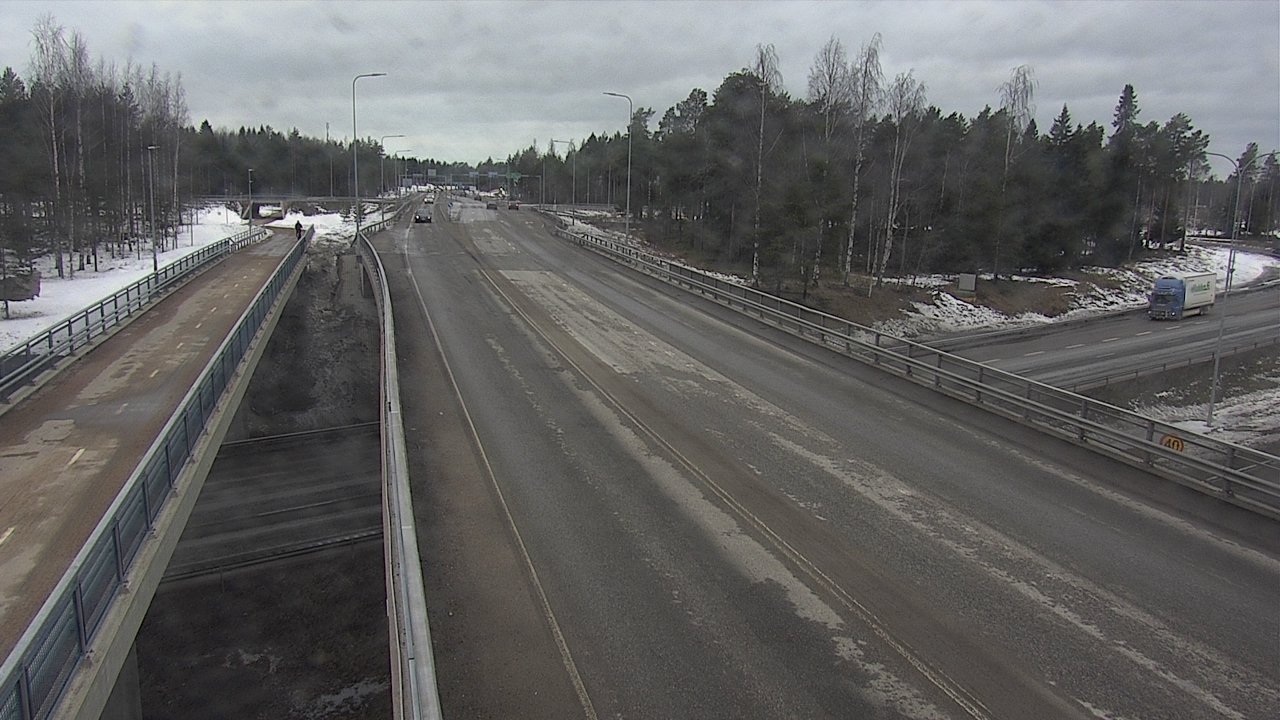 Weather Camera Image Väg 4 Oleåborg, Pateniemi, Oulu, Pohjois-Pohjanmaa