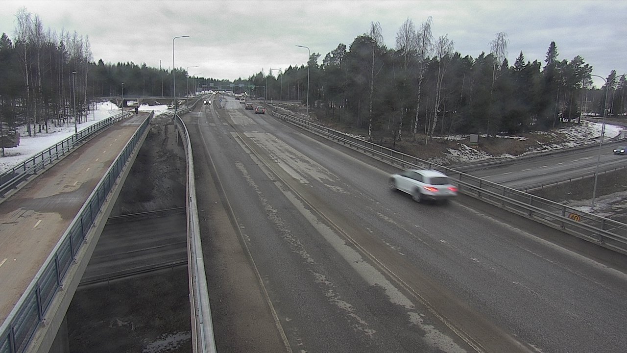 Weather Camera Image Väg 4 Oleåborg, Pateniemi, Oulu, Pohjois-Pohjanmaa