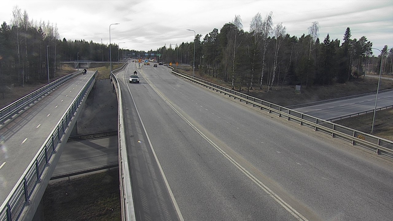 Weather Camera Image Road 4 Oulu, Pateniemi, Oulu, Pohjois-Pohjanmaa