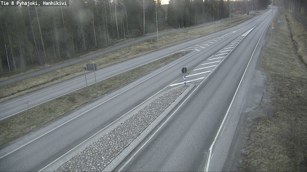 Weather Camera Image Väg 8 Pyhäjoki, Hanhikivi, Pyhäjoki, Pohjois-Pohjanmaa
