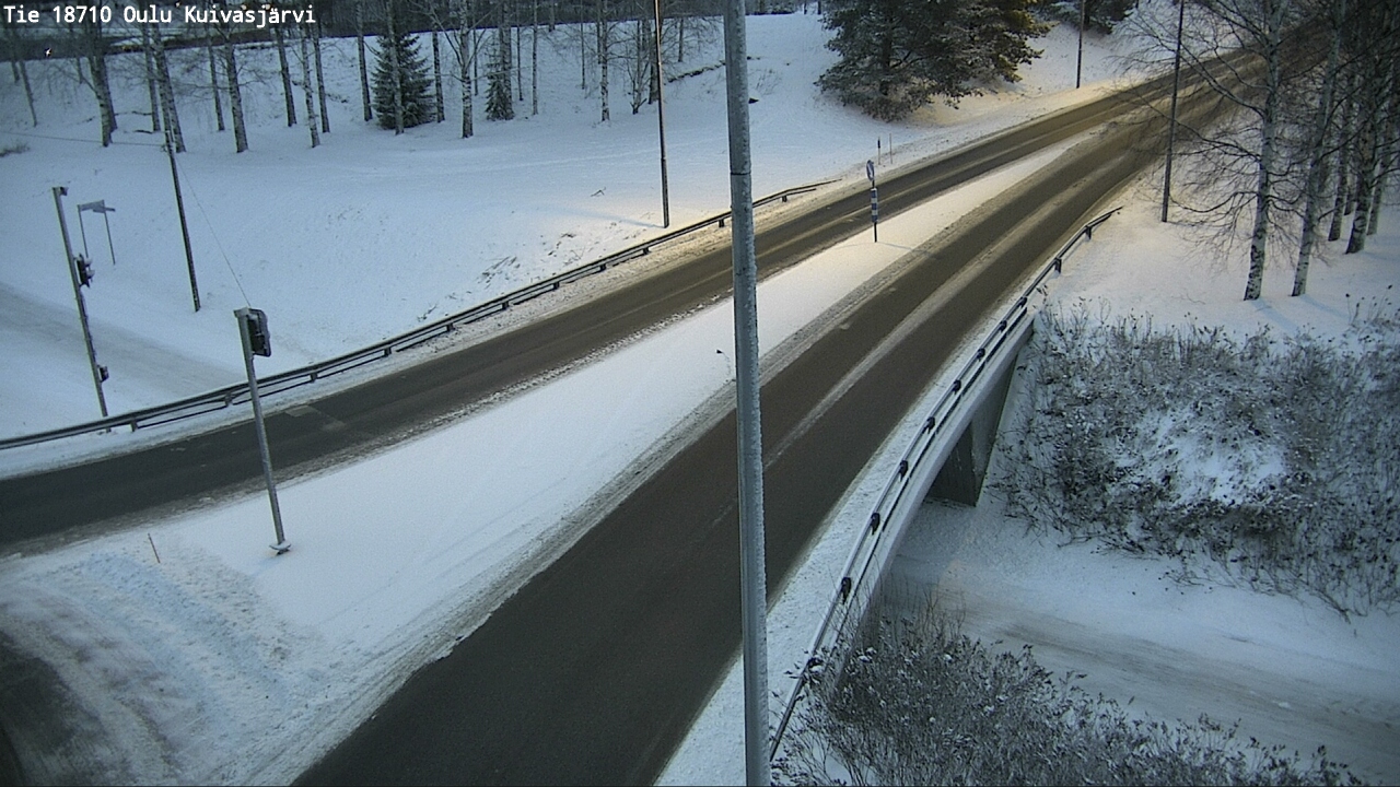 Weather Camera Image väg 18710 Oulu Kuivasjärvi, Oulu, Pohjois-Pohjanmaa
