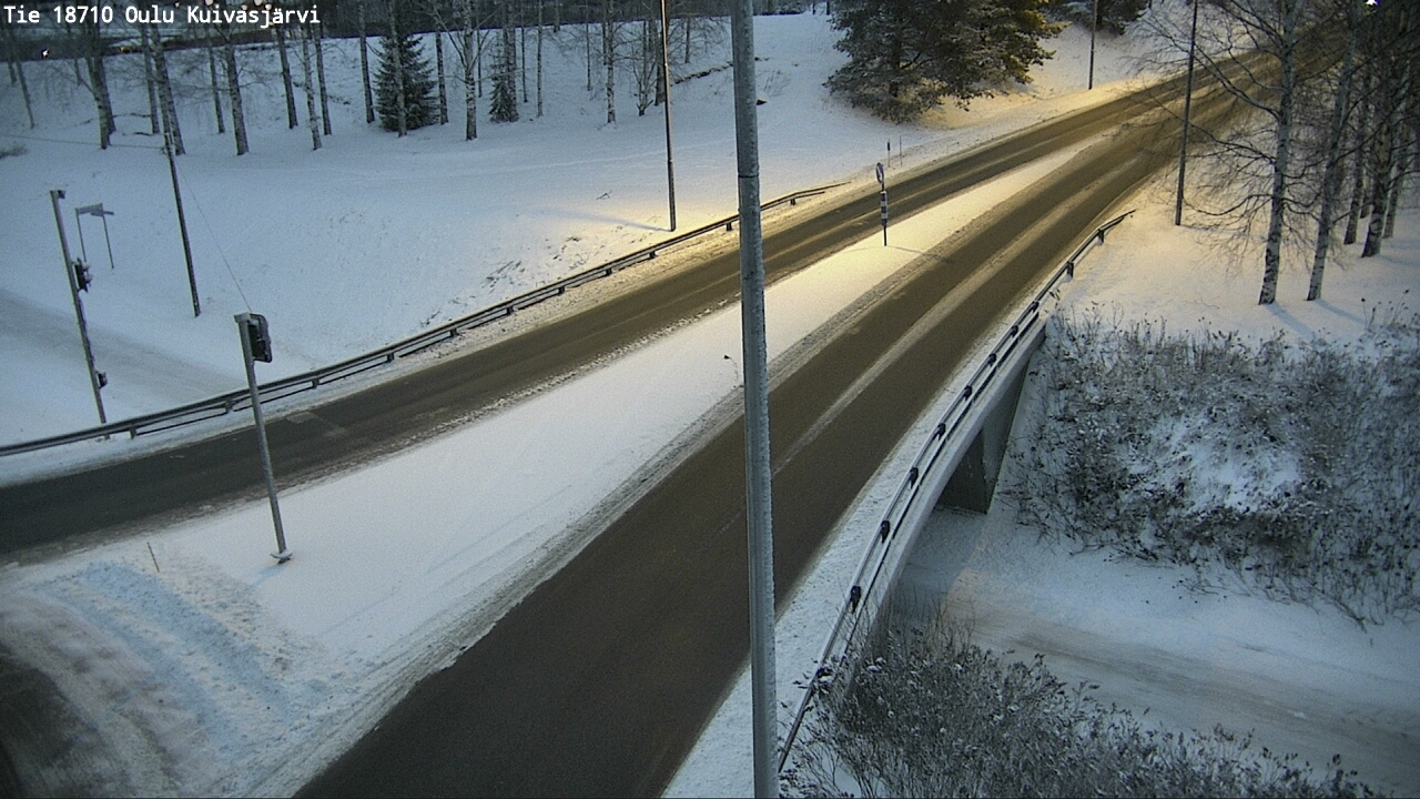 Weather Camera Image väg 18710 Oulu Kuivasjärvi, Oulu, Pohjois-Pohjanmaa