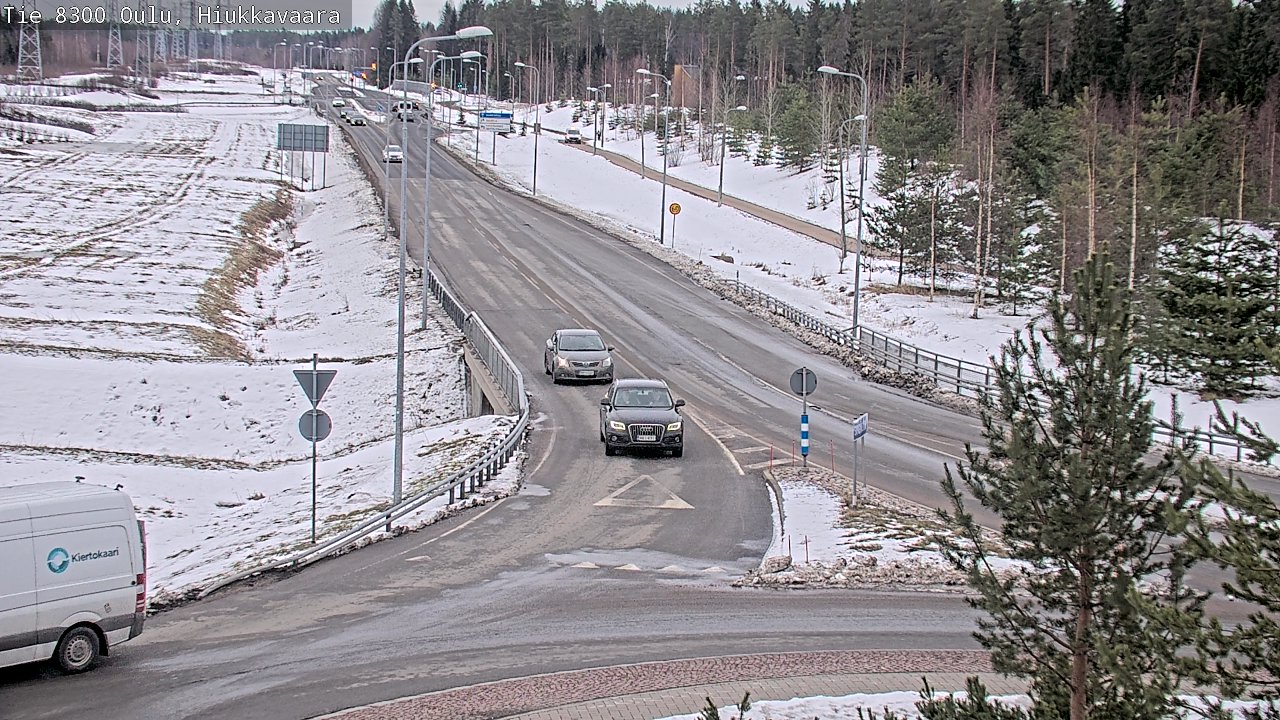 Weather Camera Image road 8300 Oulu Hiukkavaara, Oulu, Pohjois-Pohjanmaa