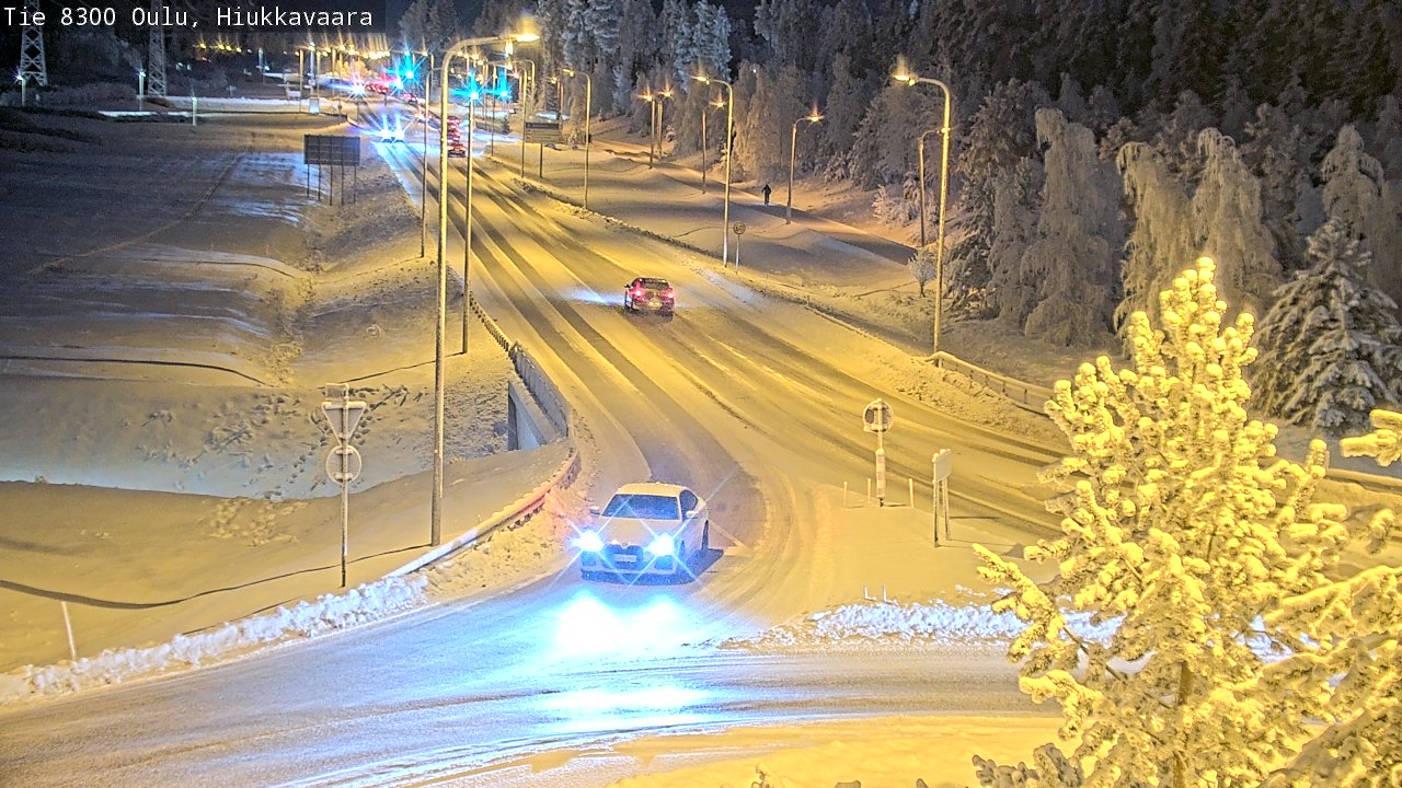 Weather Camera Image road 8300 Oulu Hiukkavaara, Oulu, Pohjois-Pohjanmaa